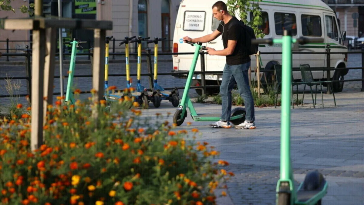Травми на електросамокатах у Львові: як захистити дітей