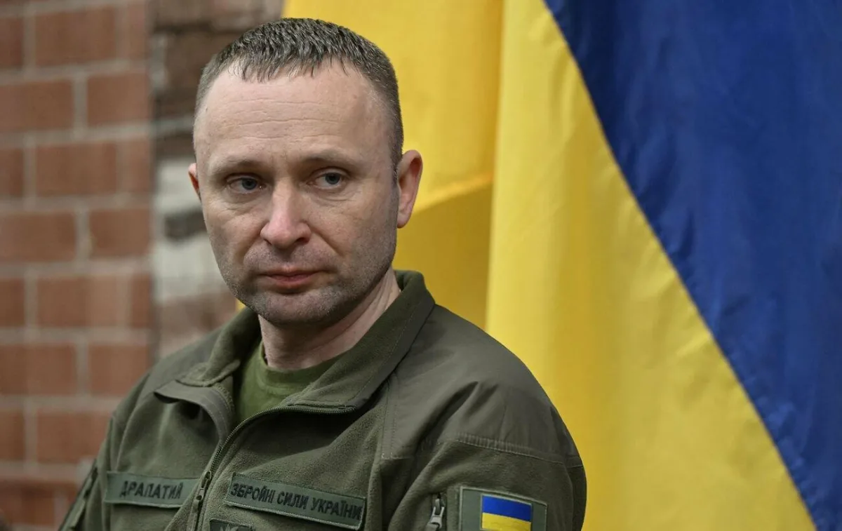 Зеленський звільнив Сирського: Драпатий новий головнокомандувач ЗСУ