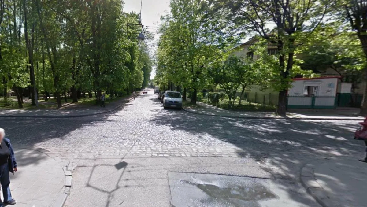 Вулиця Юхновського у Львові закрита на ремонт до кінця серпня: альтернативні маршрути