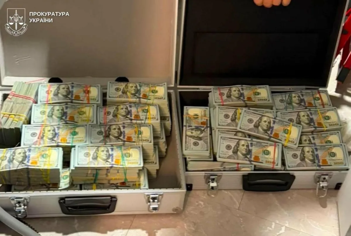 Шахрайські кол-центри на Львівщині: як викрили афери і вилучили $2 млн