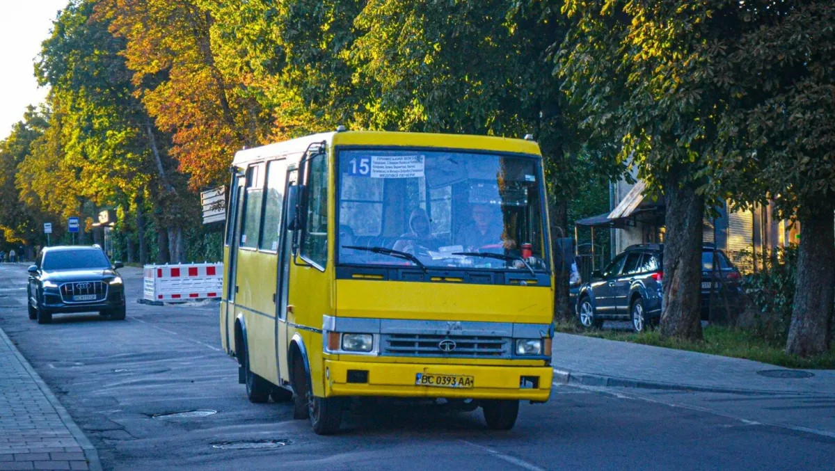 Зміни в маршрутах автобусів №15 і №80 у Львові: що змінилось
