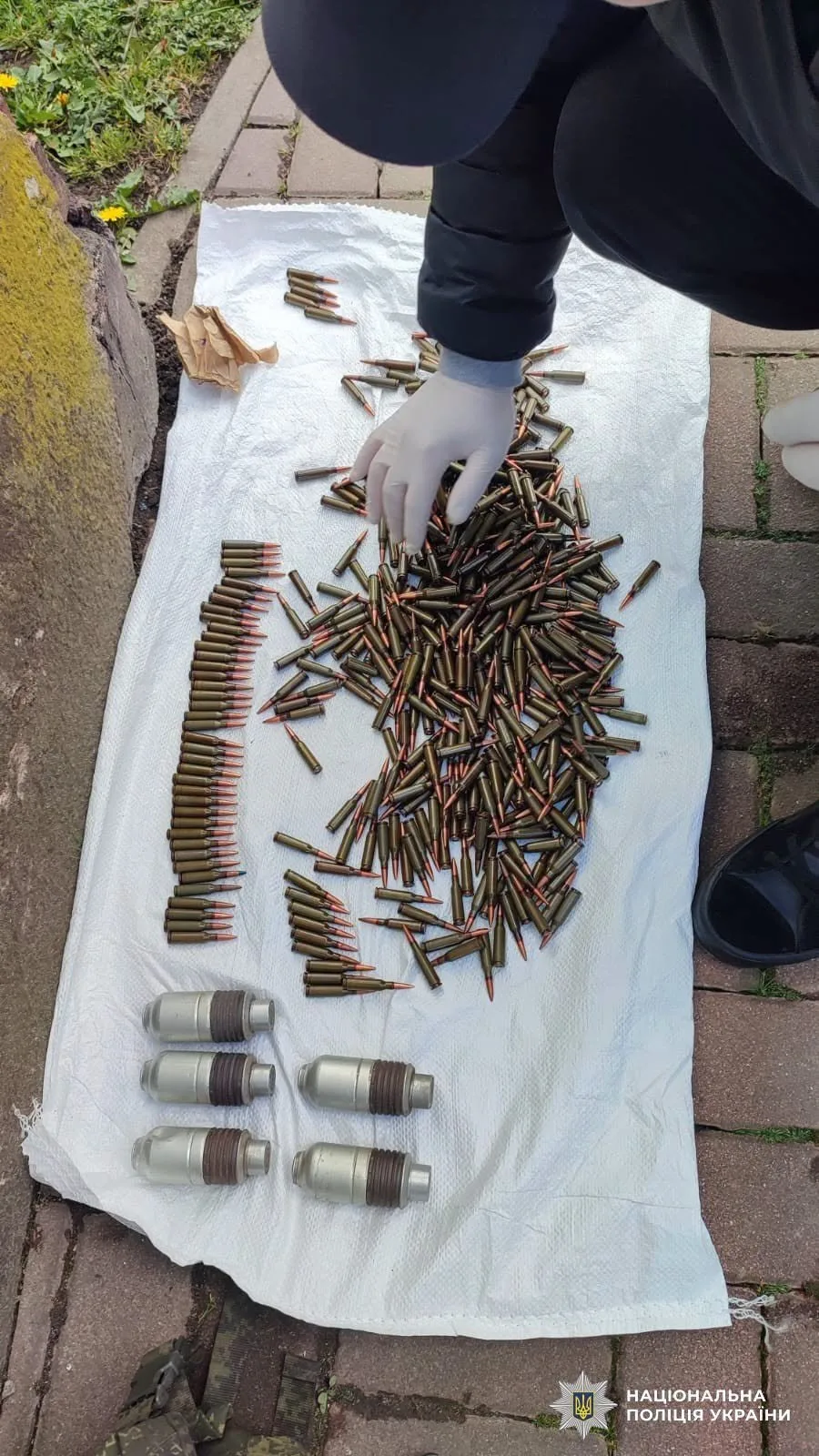 Незаконна торгівля зброєю на Львівщині: як судитимуть торговця боєприпасами